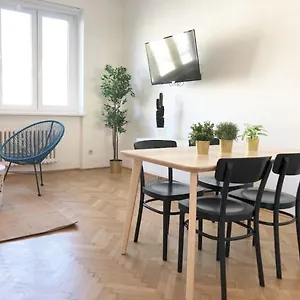 Bright, Lovely And Quiet At The Heart Of Vienna, Nachmarkt, Center Apartment Wien